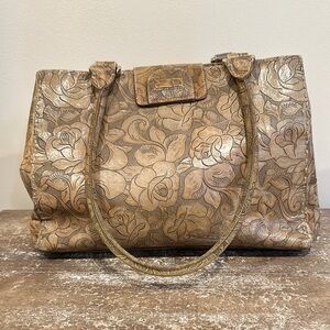 August Max leather, Embossed Floral Leather Bag